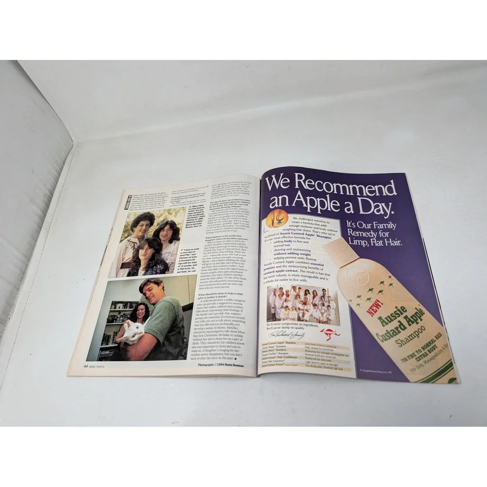 People Magazine August 8 1994 Julia Roberts Lyle‎ Lovett Whoopi Demi Moore VTG